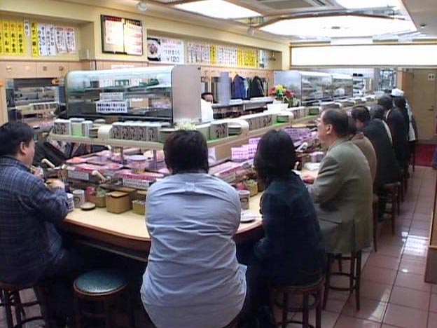 Counter-style table of kaiten-zushi