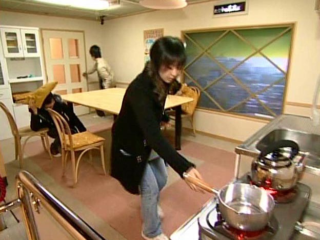 火を消す