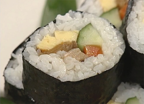 Makizushi (rolled-sushi) Description Image 1