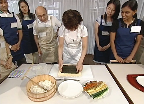 Makizushi (rolled-sushi) Description Image 3