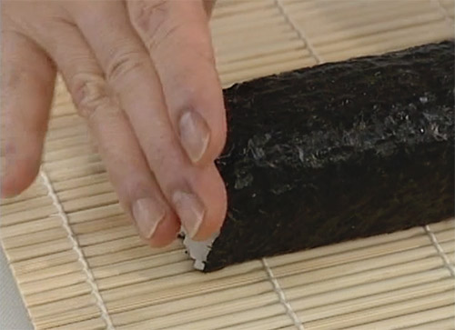 Makizushi (rolled-sushi) Description Image 9