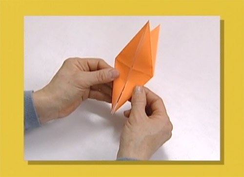 Folded Paper Cranes Description Image 15