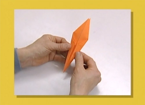 Folded Paper Cranes Description Image 17